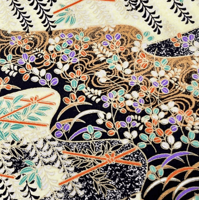 Y1265 – Japanese Yuzen Washi Chiyogami Paper – Traditional Floral with Gold Accents