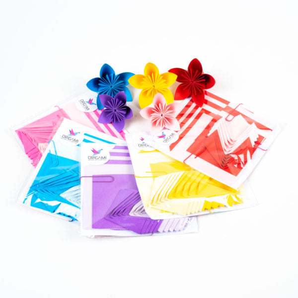 Origami Kusudama Flower KIT – Makes 12 Kusudama Japanese Flowers – DIY Flower Kit Available in Pink, Blue, Purple, Yellow, Red